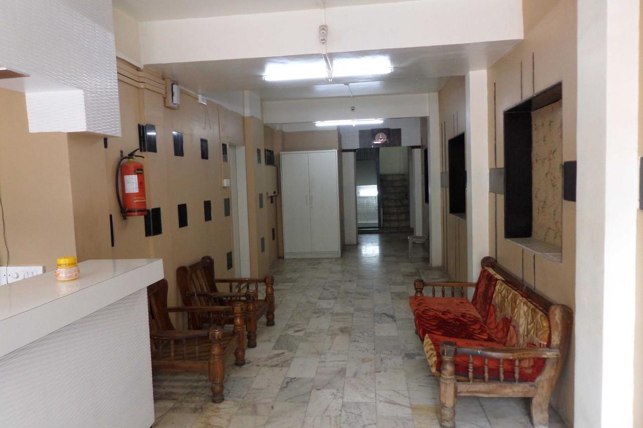 Parvat Lodge Ahmednagar Exteriér fotografie